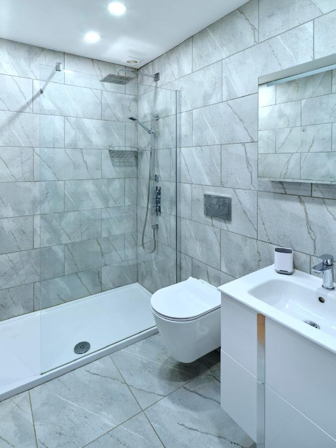 אובאן Red Watch Apartment מראה חיצוני תמונה
