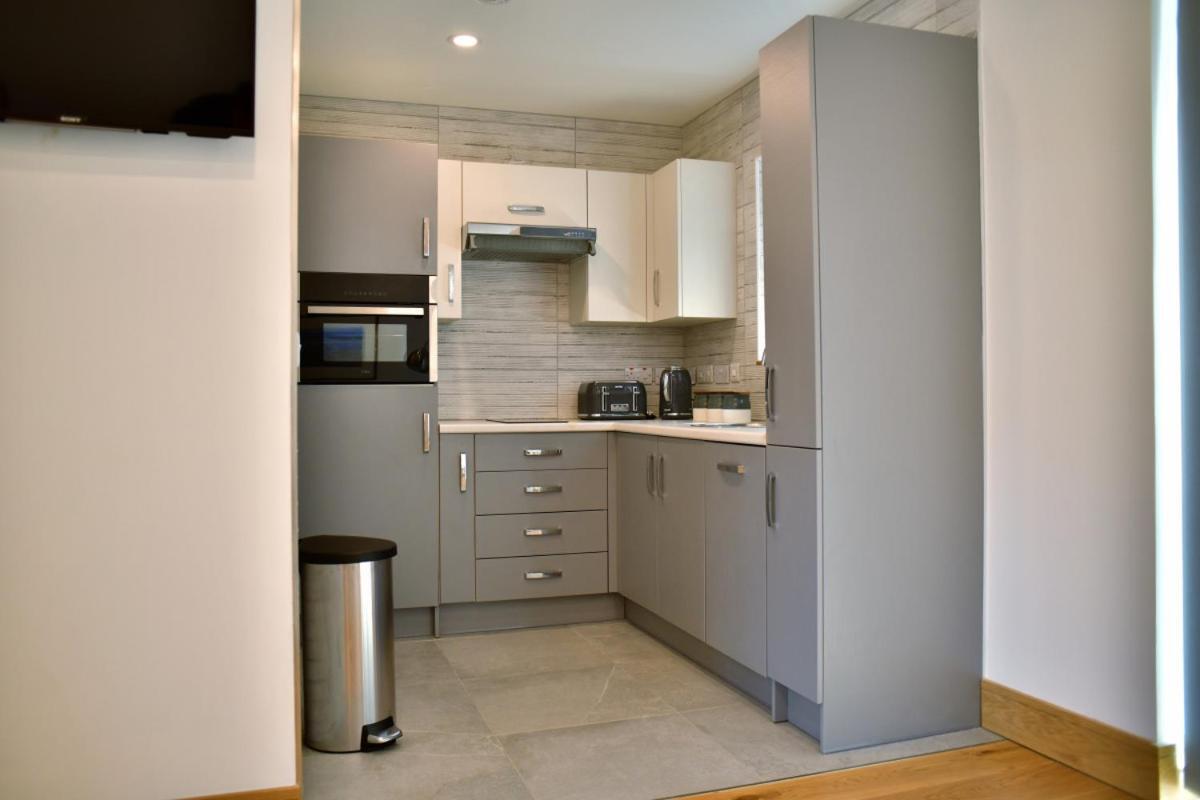 אובאן Red Watch Apartment מראה חיצוני תמונה